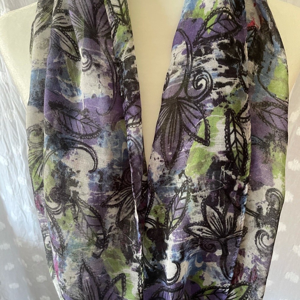 Infinity Scarf - Picture 4 of 5